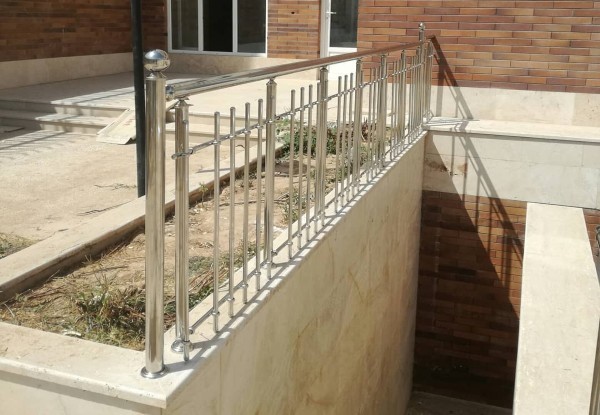 نرده استیل