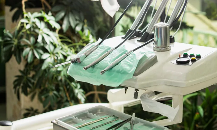 مرکز دندان پزشکی نعمت الهی ترمیم و زیبایی دندان در غرب تهران