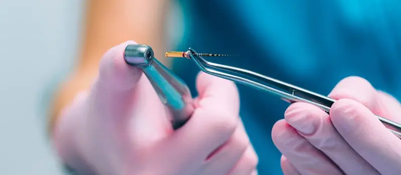 عصب‌کشی دندان چیست