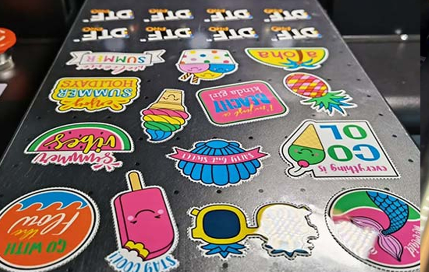 چاپ یووی دی تی اف