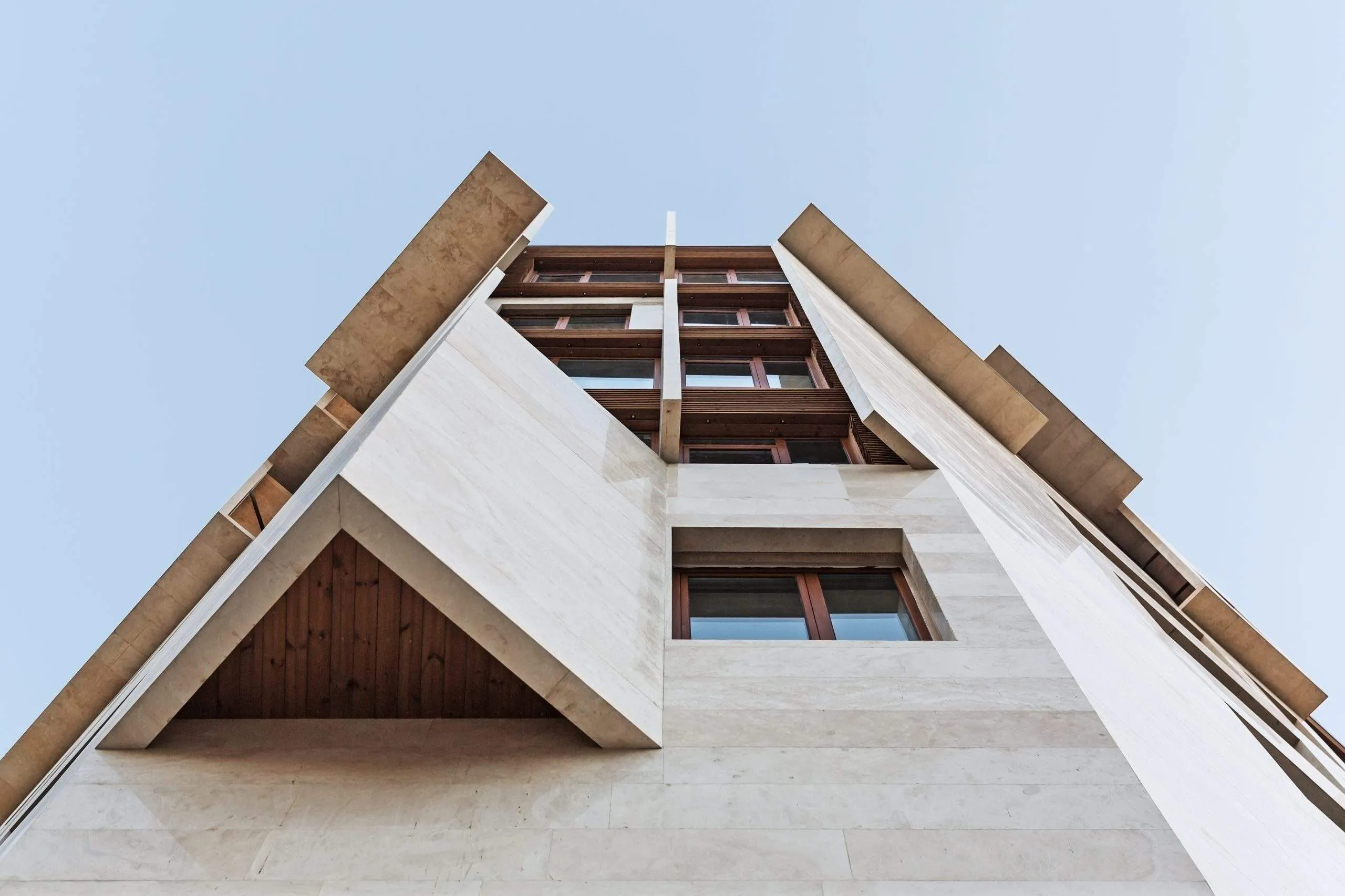 سازنده برتر تهران