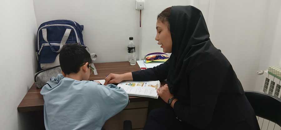 نقص توجه و اختلالات یادگیری چیست؟ علائم و روش‌های تشخیص