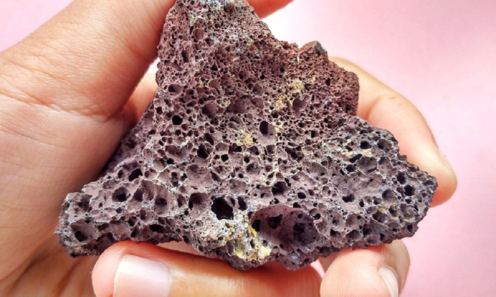 پوکه معدنی قروه