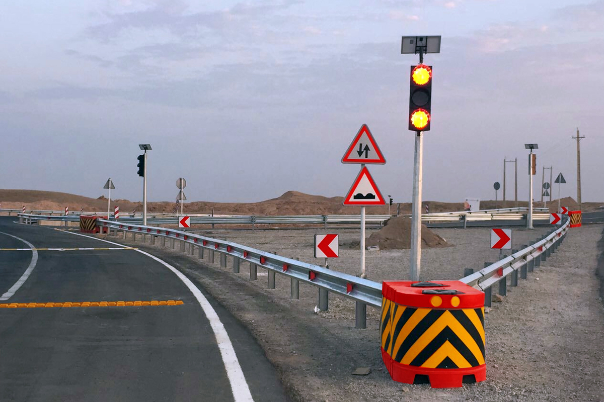 چراغ‌ راهنمایی رانندگی؛ قلب تپنده تقاطع‌ها