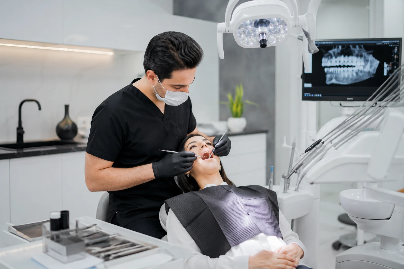 از کجا بفهمیم یک دندانپزشک خوب در شهرک غرب انتخاب کردهایم؟