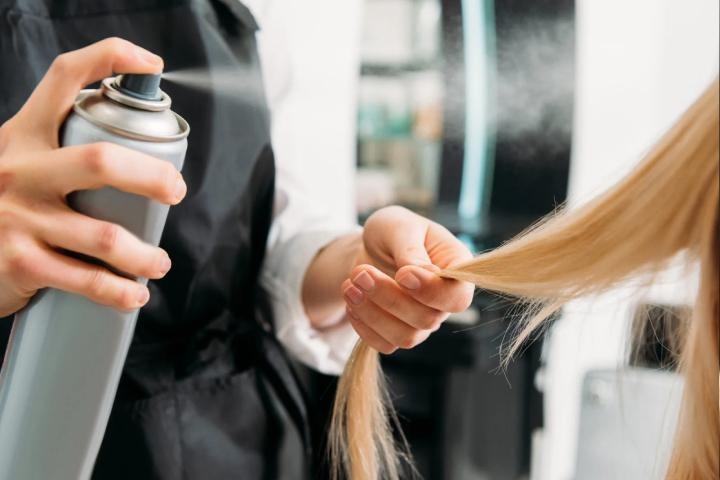 سرم دوفاز مو برای چه نوع موهایی مناسب است؟